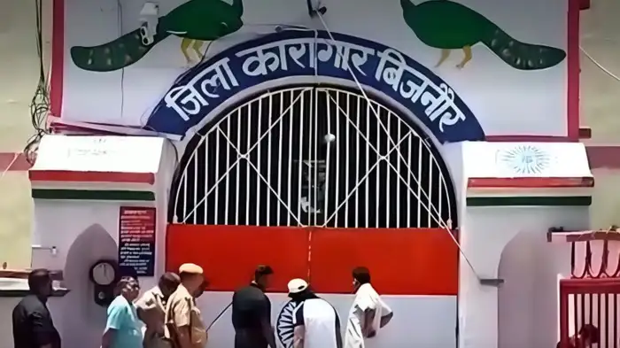 कौन है गैंगस्टर जाकिब, बिस्तर के विवाद में बिजनौर जेल में कैदी को पीट-पीट कर मार डाला